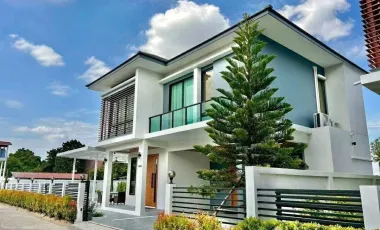 À vendre 4 chambres villa à East Pattaya, Pattaya