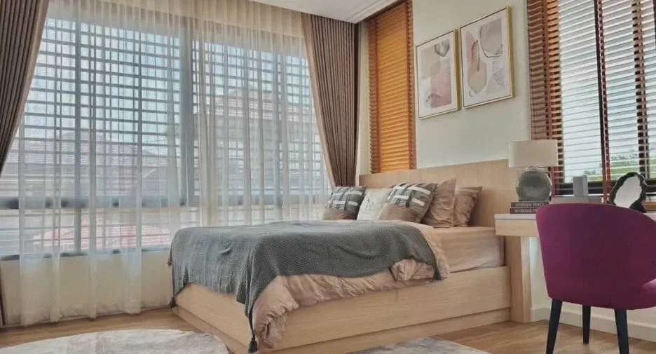 À vendre 4 chambres villa à East Pattaya, Pattaya