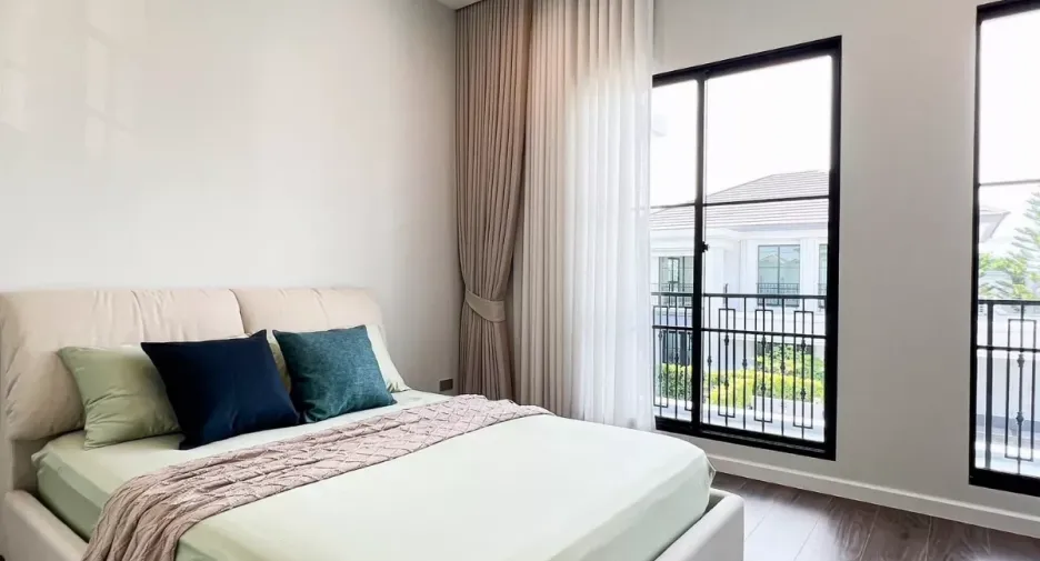 ให้เช่า 4 ห้องนอน บ้านเดี่ยว ใน คันนายาว, กรุงเทพฯ