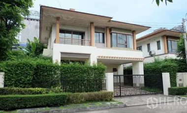 For sale 3 bedrooms house in Bang Phli, Samut Prakan