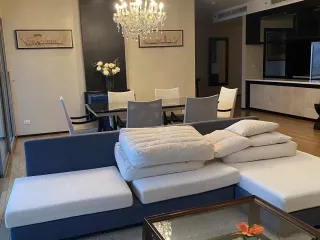 For rent 3 bedrooms condo in Khlong Toei, Bangkok