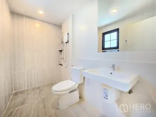For rent 4 ベッドルーム house in Bang Phli, Samut Prakan