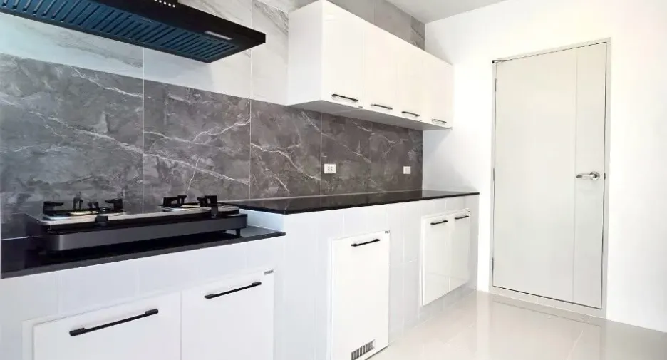 For rent 4 bedrooms house in Bang Phli, Samut Prakan