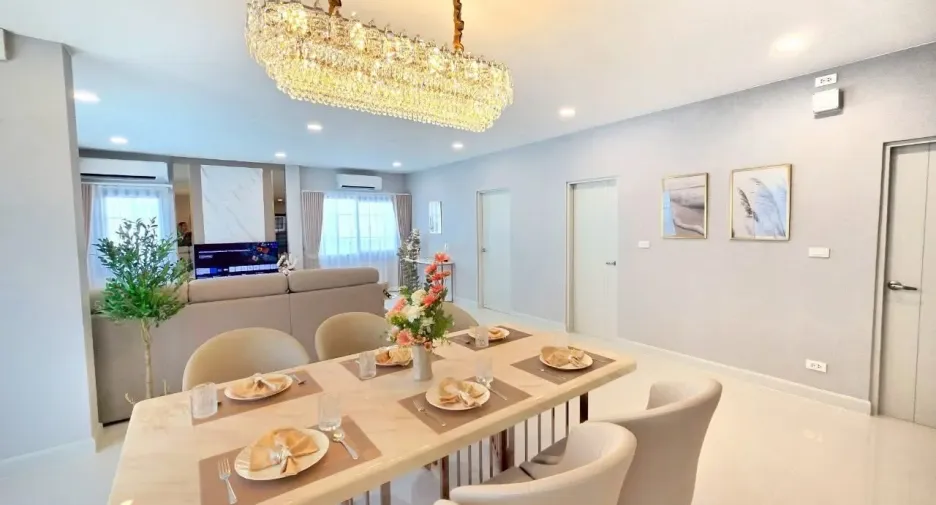 For rent 4 bedrooms house in Bang Phli, Samut Prakan
