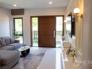 出租 4 卧室 独立屋 在 Bang Phli, Samut Prakan