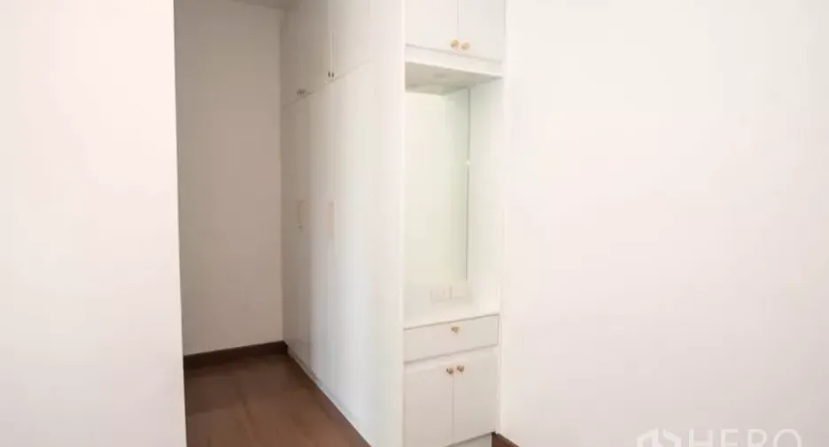 Casa en alquiler de 4 habitaciones en Bang Phli, Samut Prakan