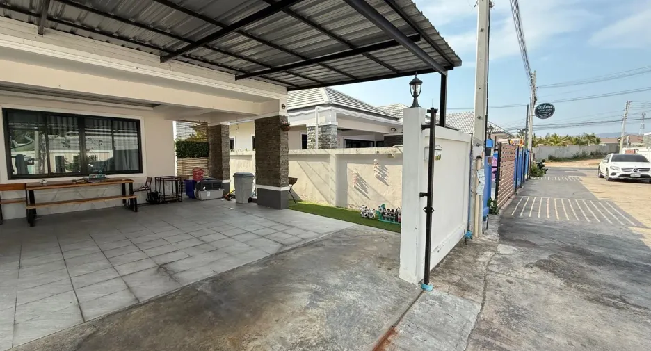 For sale and for rent 3 bedrooms villa in Hua Hin, Prachuap Khiri Khan