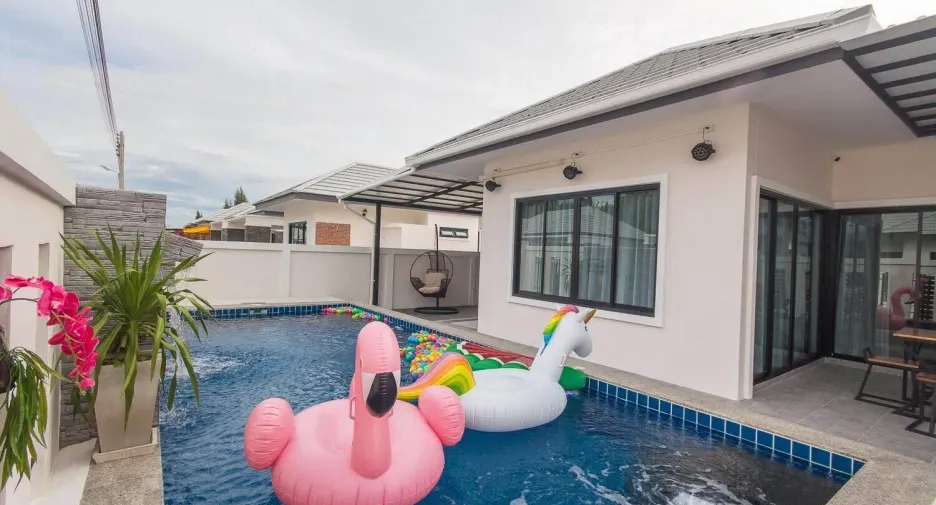 For sale and for rent 3 bedrooms villa in Hua Hin, Prachuap Khiri Khan