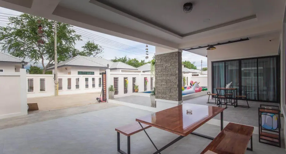 For sale and for rent 3 bedrooms villa in Hua Hin, Prachuap Khiri Khan