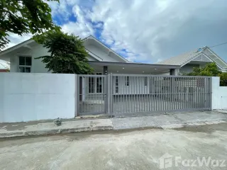 For Rent 3 Bedroom House In San Kamphaeng, Chiang Mai