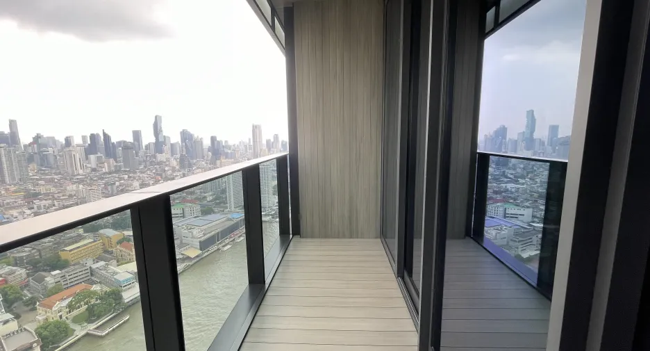 À louer 1 chambre condo à Khlong San, Bangkok