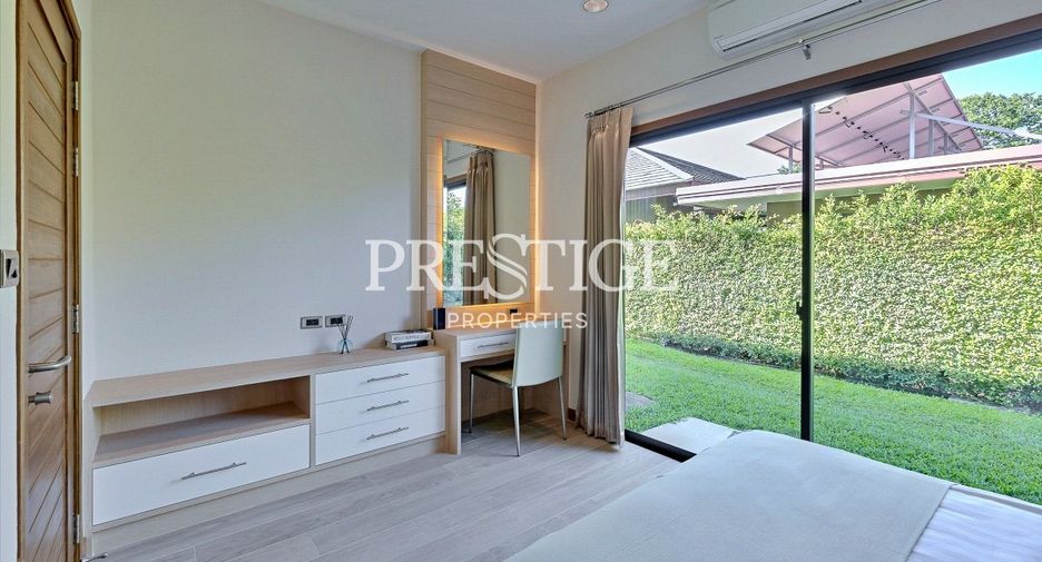 For rent 3 bedrooms house in Huay Yai, Pattaya