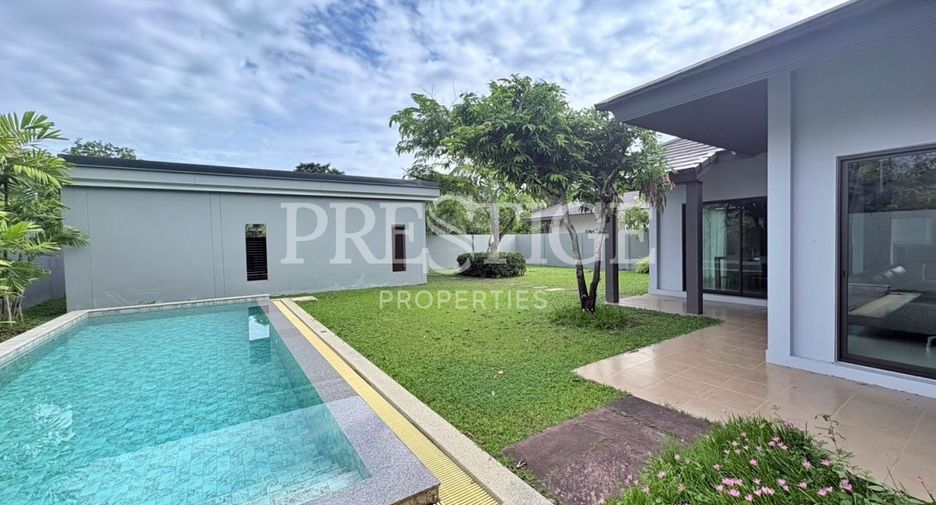 For rent 3 bedrooms house in Huay Yai, Pattaya