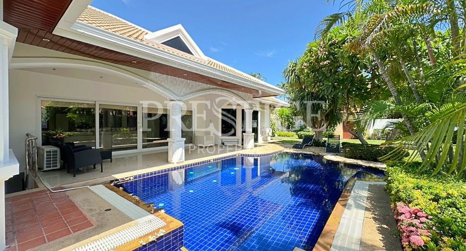 For rent 3 bedrooms house in Jomtien, Pattaya