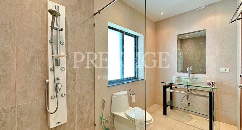 For rent 3 bedrooms house in Jomtien, Pattaya