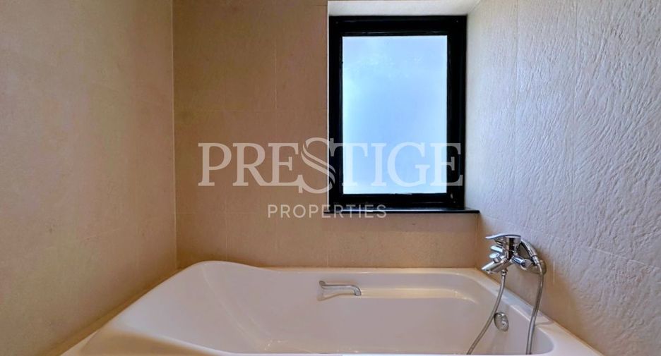 For rent 3 bedrooms house in Jomtien, Pattaya