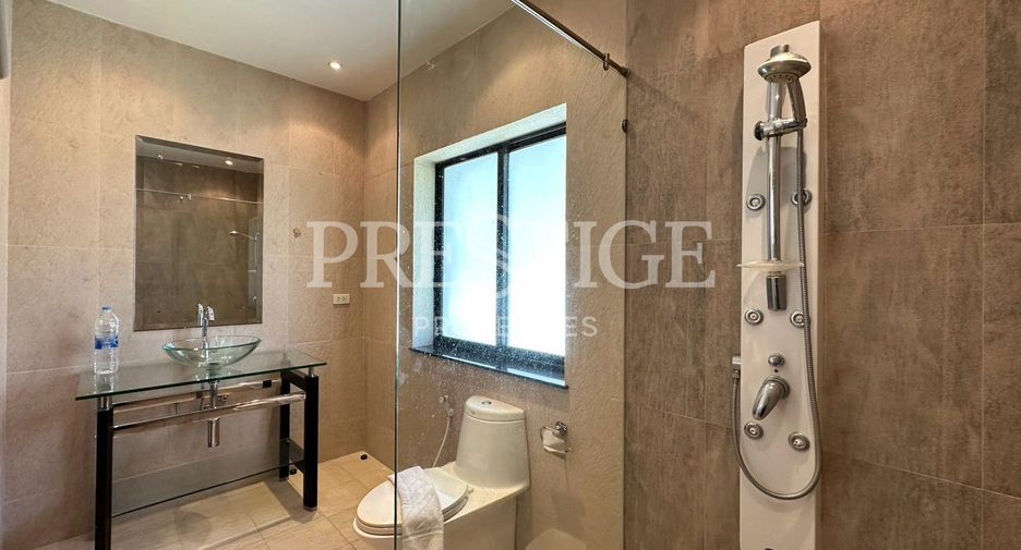 For rent 3 bedrooms house in Jomtien, Pattaya