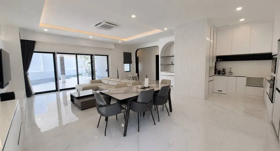 Villa en alquiler de 3 habitaciones en Hua Hin, Prachuap Khiri Khan