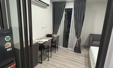For rent 1 bed condo in Huai Khwang, Bangkok