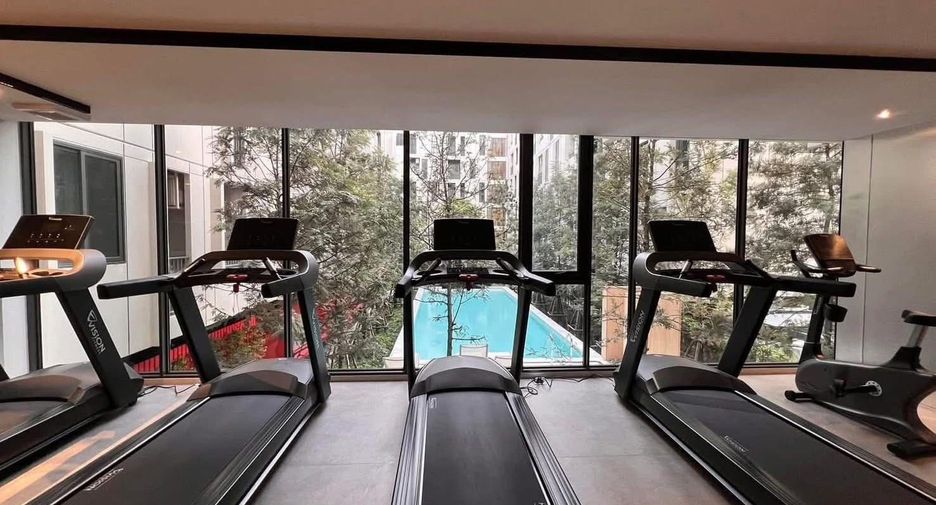 Condo en alquiler de 1 habitaciones en Huai Khwang, Bangkok