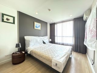 Продажа 2 спальни кондо в Пхра Кханонг, Бангкок
