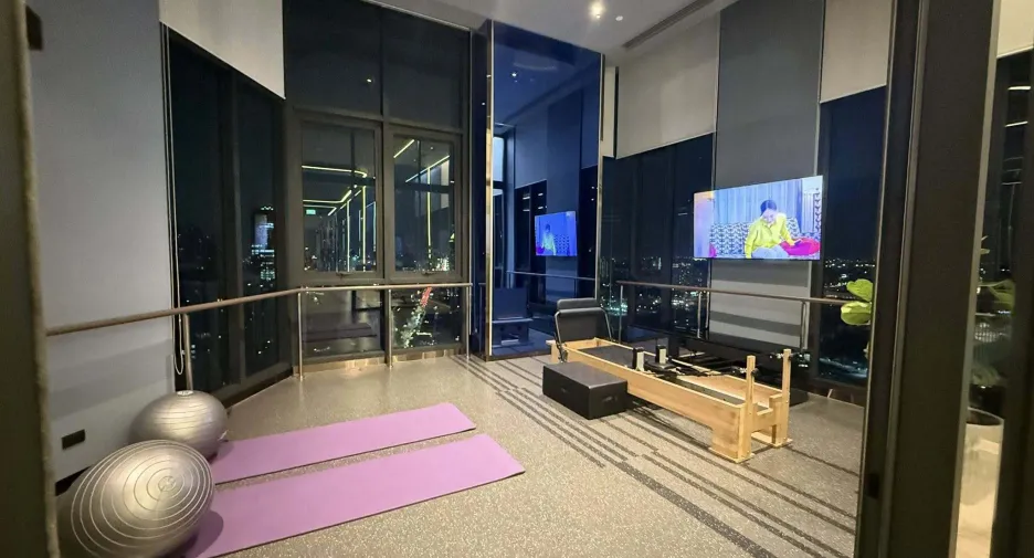 Wohnung zur Miete mit 1 Zimmer in Huai Khwang, Bangkok