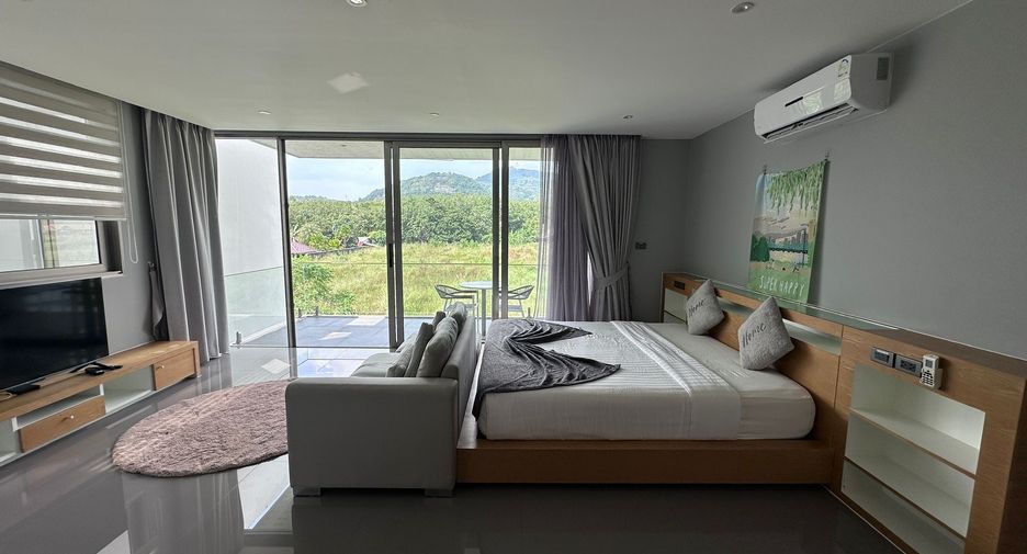 For rent 3 bedrooms villa in Mueang Phuket, Phuket