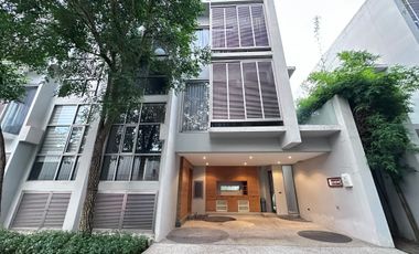 For rent 3 bedrooms villa in Mueang Phuket, Phuket