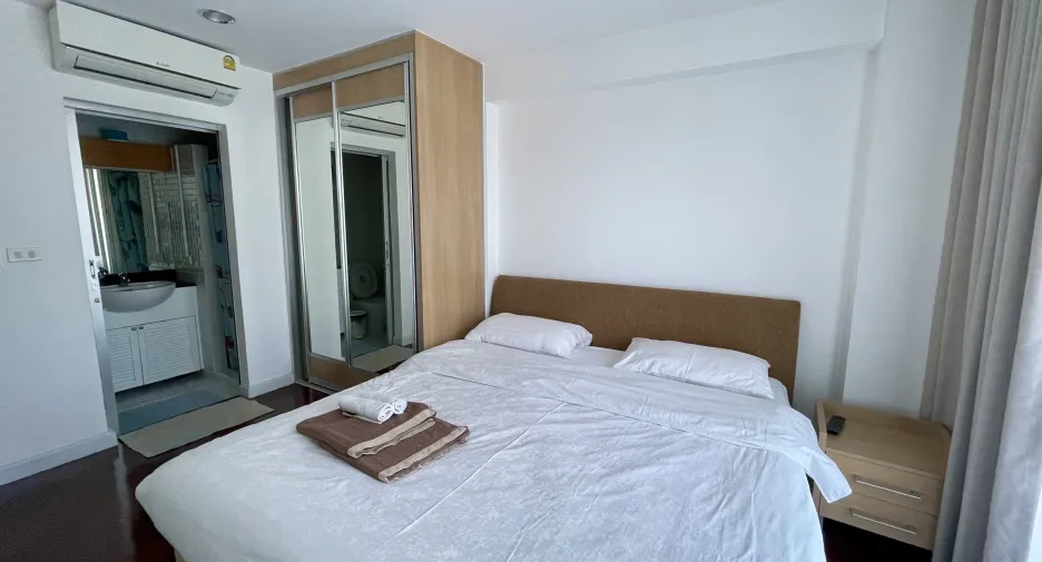 For rent 2 bedrooms condo in Hua Hin, Prachuap Khiri Khan