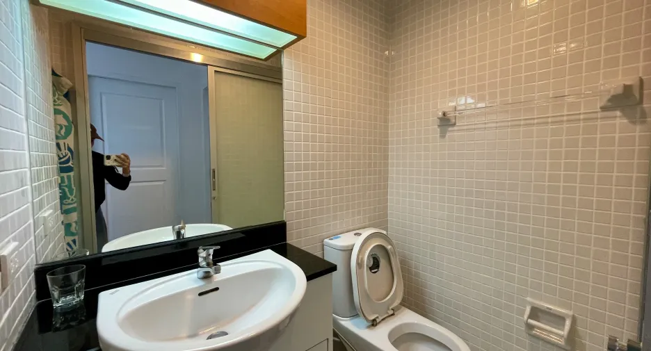 For rent 2 bedrooms condo in Hua Hin, Prachuap Khiri Khan