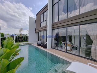 For sale 4 bedrooms house in Bang Lamung, Chonburi