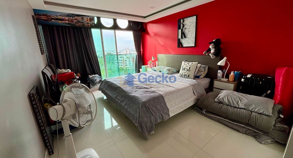 For sale 2 bedrooms condo in Pratumnak, Pattaya