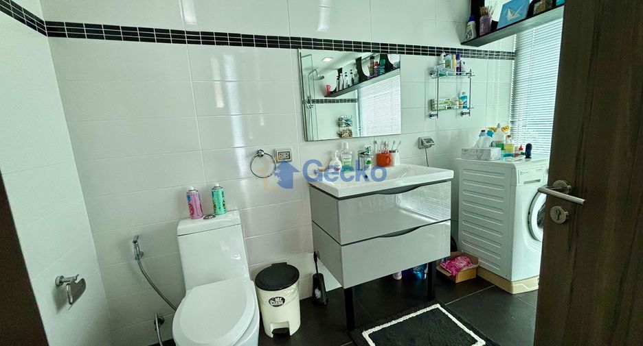 For sale 2 bedrooms condo in Pratumnak, Pattaya