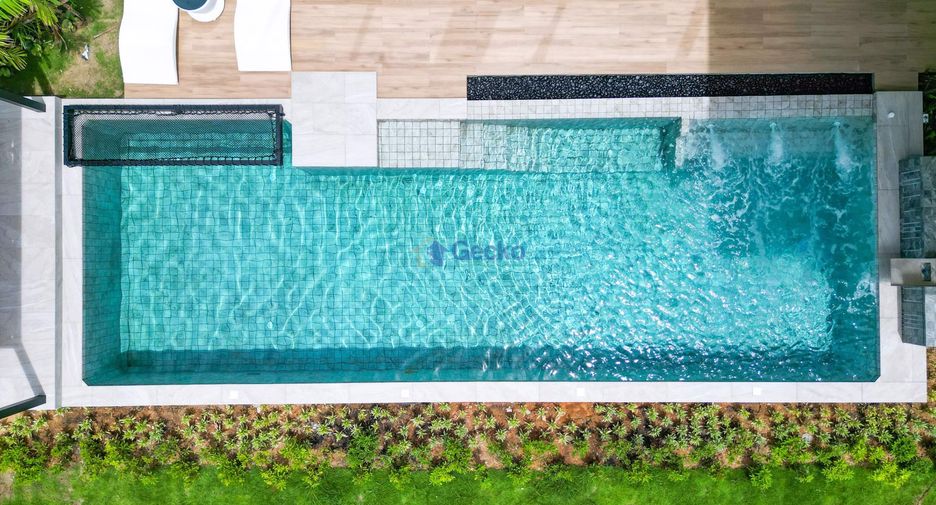 Casa en venta de 4 habitaciones en East Pattaya, Pattaya