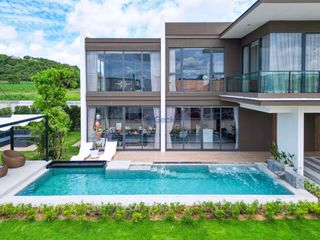 Casa en venta de 4 habitaciones en Bang Lamung, Chonburi
