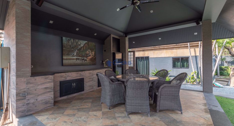 Haus zur Miete mit 4 Zimmer in Jomtien, Pattaya