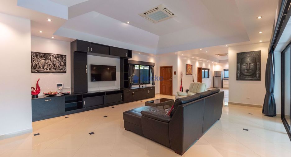 Haus zur Miete mit 4 Zimmer in Jomtien, Pattaya