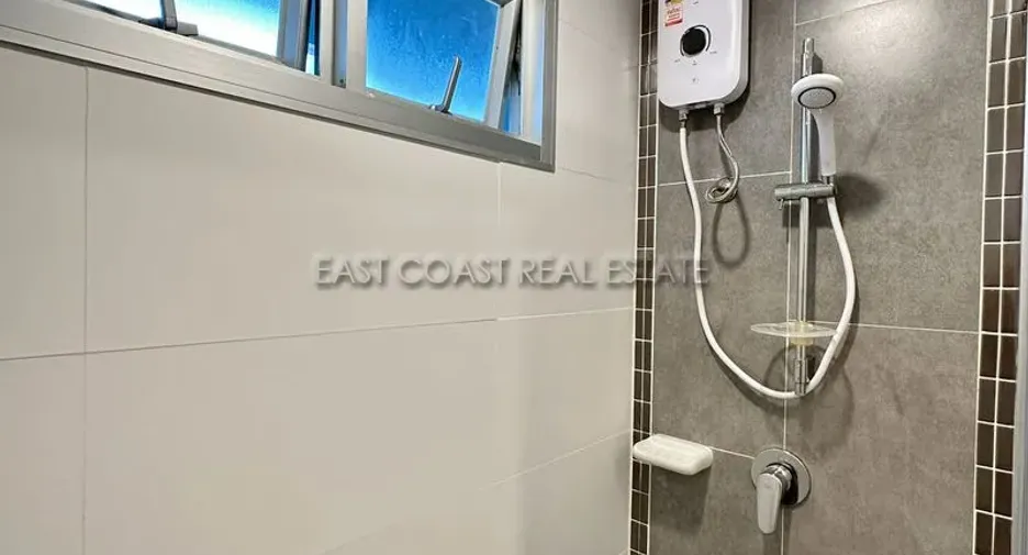 For rent and for sale 1 bed condo in Bang Lamung, Chonburi