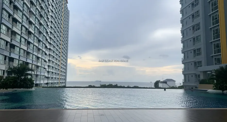 For rent and for sale 1 bed condo in Bang Lamung, Chonburi