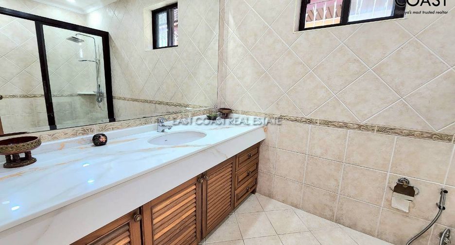Haus zur Miete mit 2 Zimmer in Jomtien, Pattaya