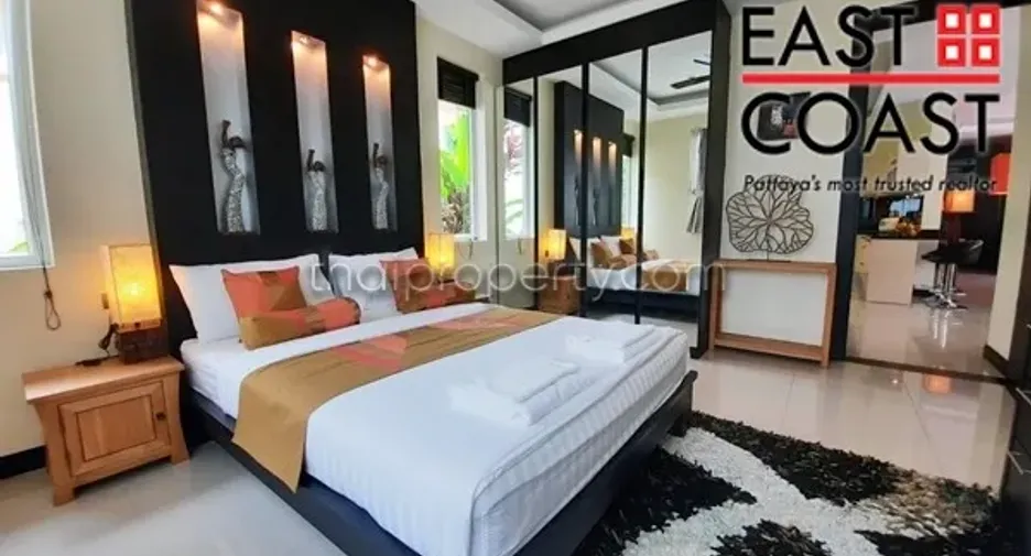 For rent and for sale 4 bedrooms house in Bang Lamung, Chonburi