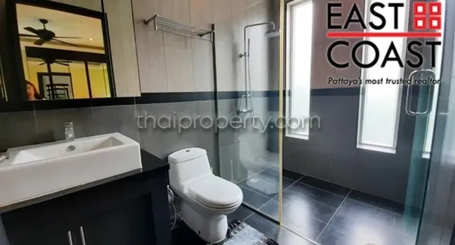 For rent and for sale 4 bedrooms house in Bang Lamung, Chonburi