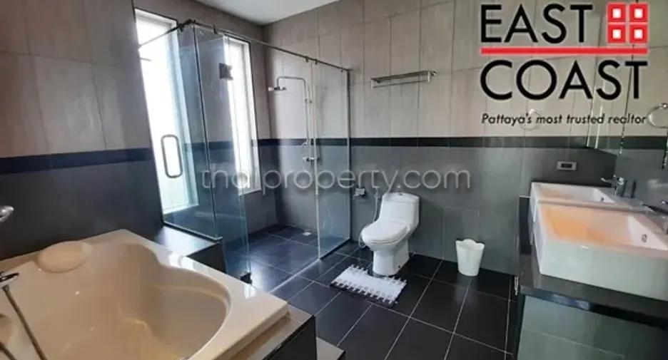 For rent and for sale 4 bedrooms house in Bang Lamung, Chonburi