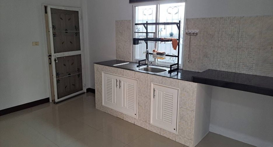 For rent 3 bedrooms house in Doi Saket, Chiang Mai