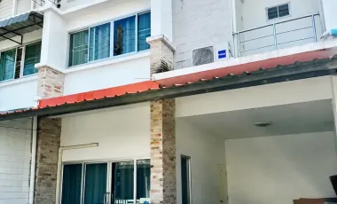 For rent 3 ベッドルーム townhouse in Mueang Chiang Rai, Chiang Rai