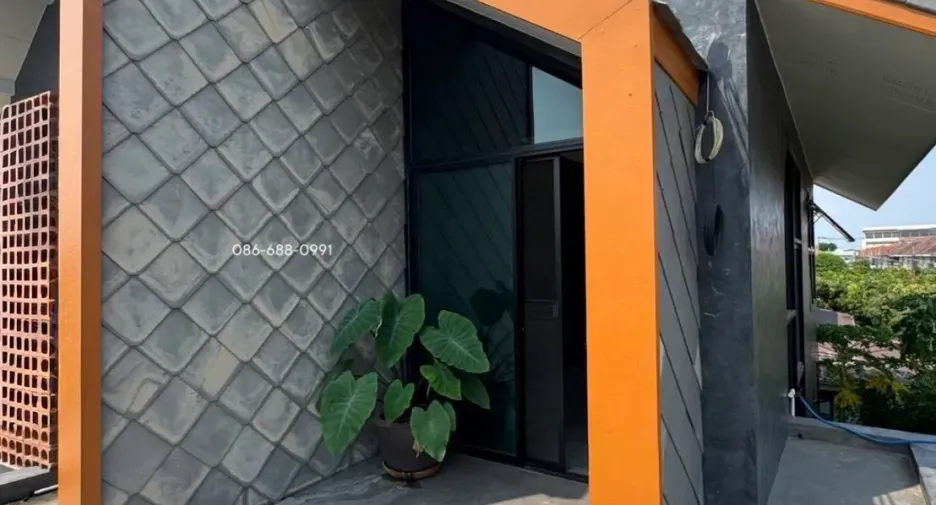 Haus zum Kauf mit 4 Zimmer in Bang Kruai, Nonthaburi