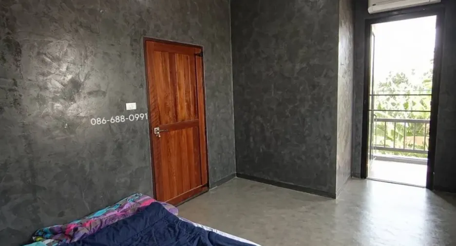 Haus zum Kauf mit 4 Zimmer in Bang Kruai, Nonthaburi