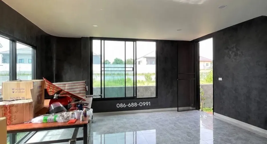 Haus zum Kauf mit 4 Zimmer in Bang Kruai, Nonthaburi
