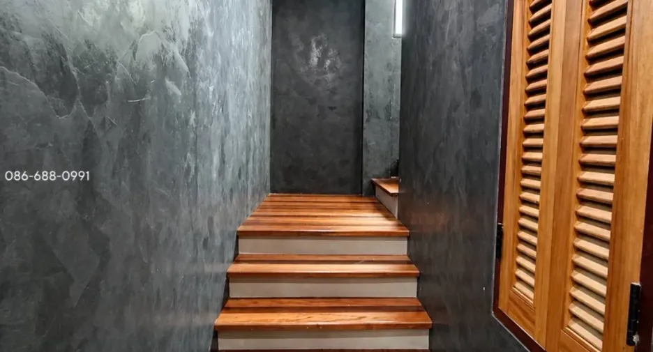 Haus zum Kauf mit 4 Zimmer in Bang Kruai, Nonthaburi