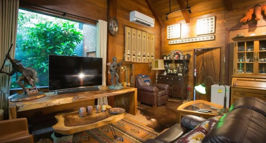 For sale 7 bedrooms villa in Phra Nakhon Si Ayutthaya, Phra Nakhon Si Ayutthaya